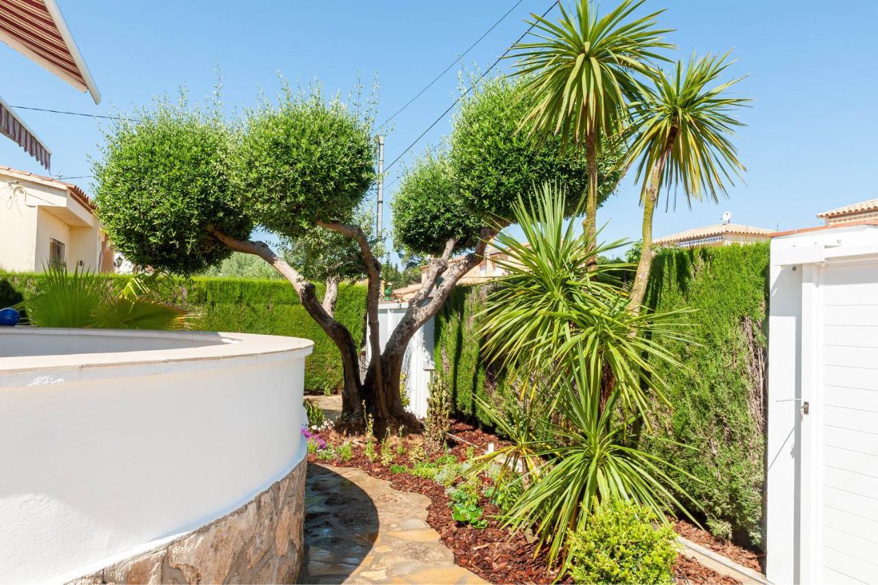 Laia Villa L'Escala Exterior photo